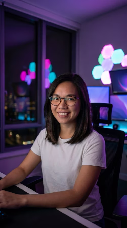 Rosa D., Chat Specialist